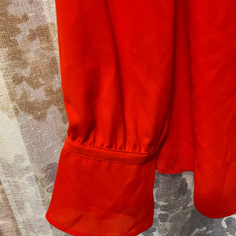 Ann Taylor Blouse - Picture 6 of 7